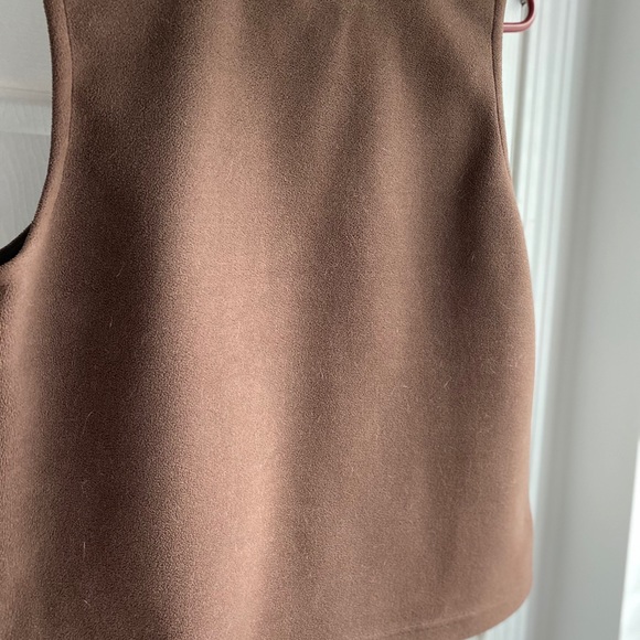 Gorgeous Fleece Vest, snugs under coat/wear alone - Picture 7 of 7